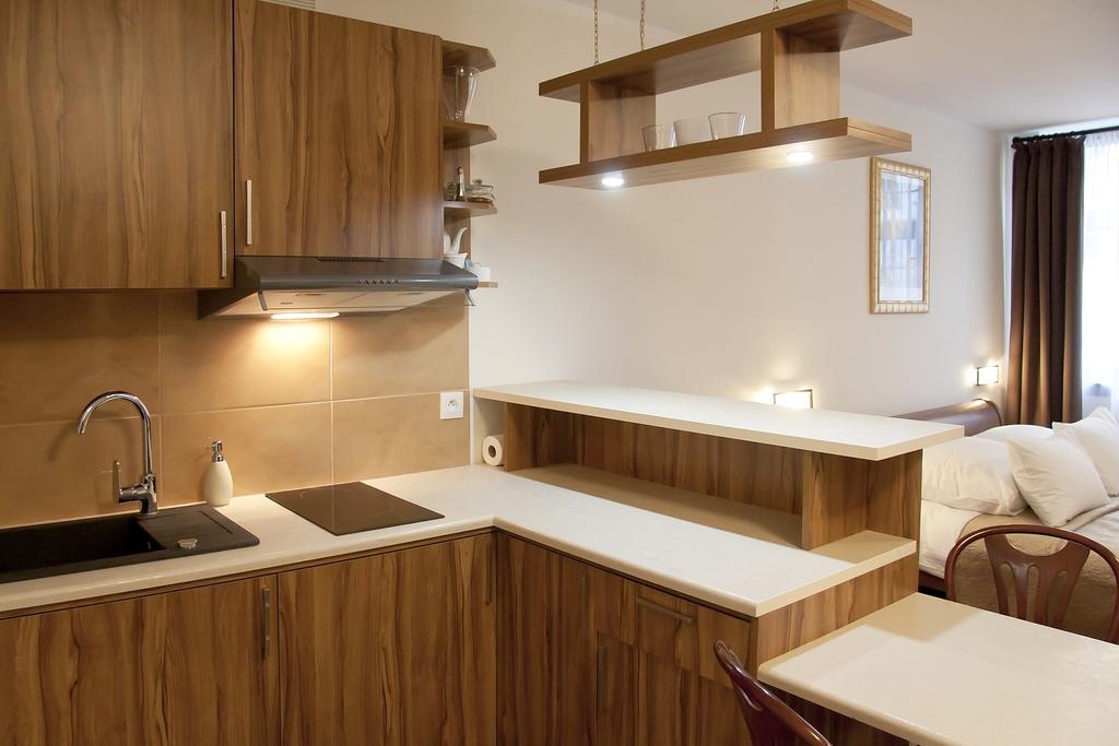 Apartamenty Hotelu Pod Orlem Торунь Экстерьер фото