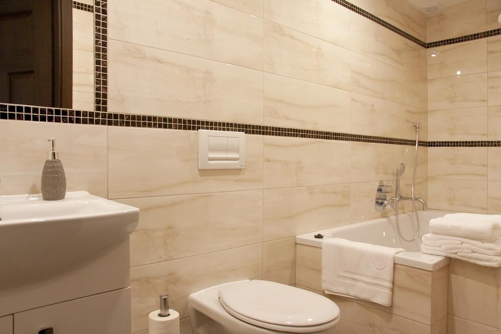 Apartamenty Hotelu Pod Orlem Торунь Экстерьер фото