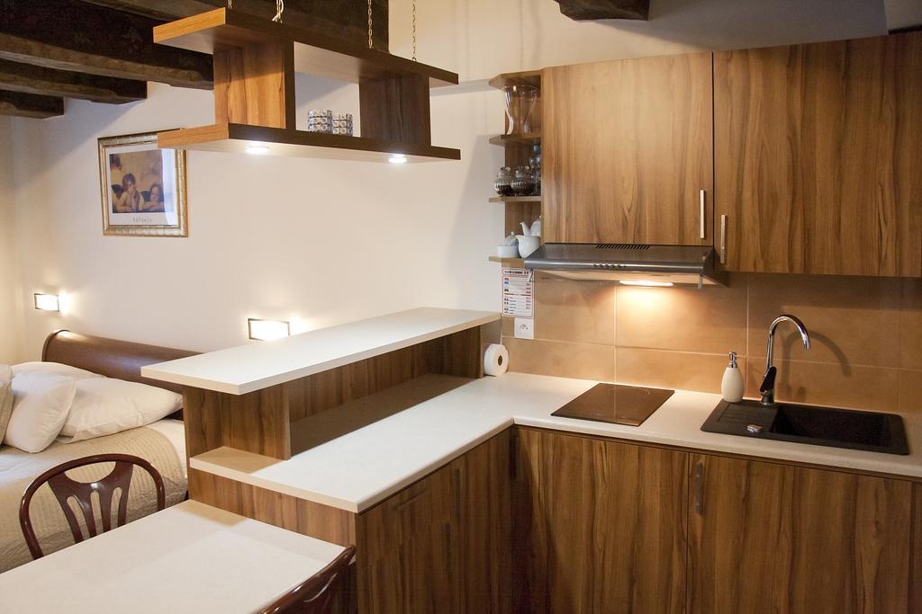 Apartamenty Hotelu Pod Orlem Торунь Экстерьер фото