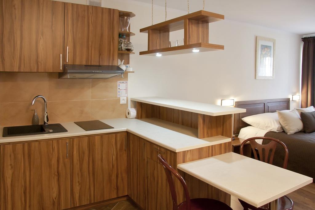 Apartamenty Hotelu Pod Orlem Торунь Экстерьер фото